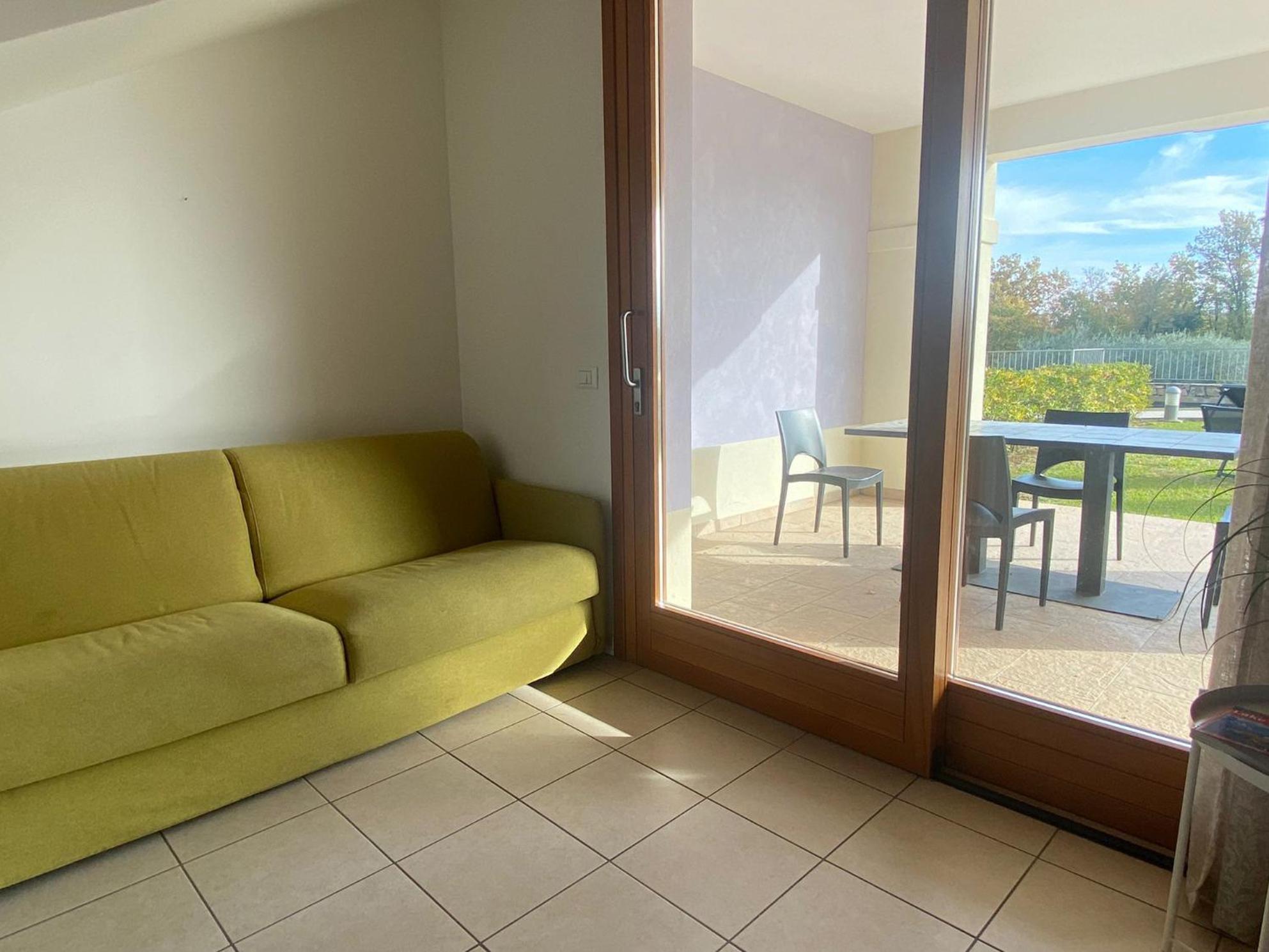 מנרבה דל גארדה The Flowers - Apartments With Private Garden In Residence With Pool מראה חיצוני תמונה