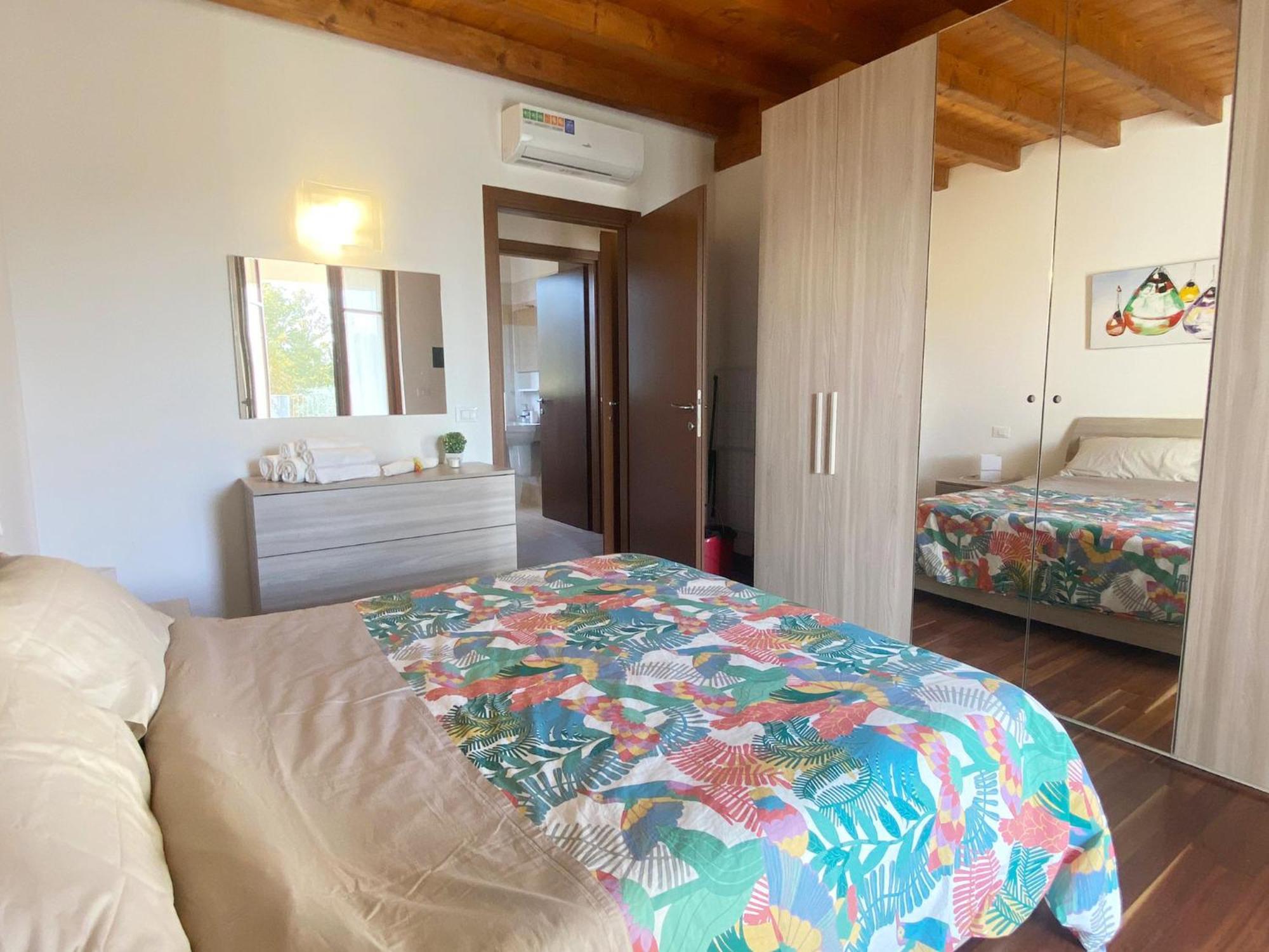 מנרבה דל גארדה The Flowers - Apartments With Private Garden In Residence With Pool מראה חיצוני תמונה
